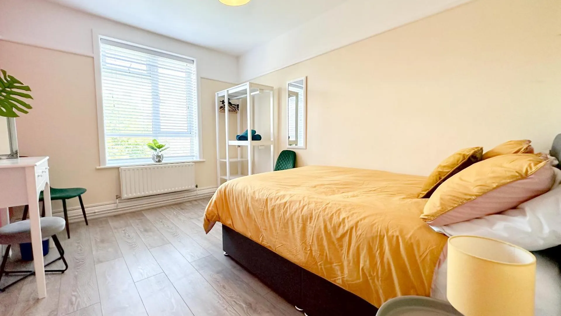 Apartment Bournemouth 3 Bedroom - Parking